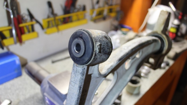 Замена сайлентблоков